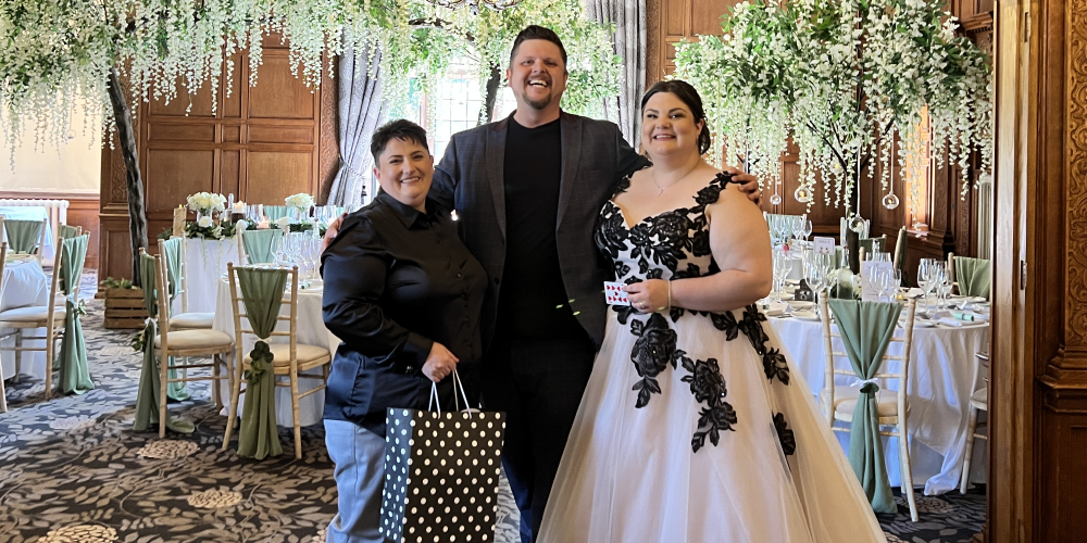 Magician at a wedding